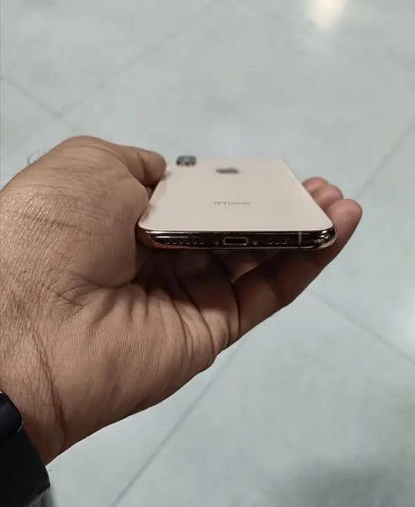 iphone xs exchange possible 03244998398 7