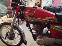 Honda CG125 in a very healthy condition