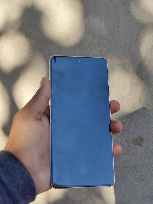 VIVO IQOO 12 (8Gen3) 5