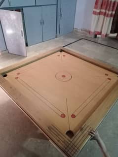 carrom board with table