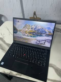 Lenovo ThinkPad X1 Carbon (core i7 , 8th generation )16,512 SSD