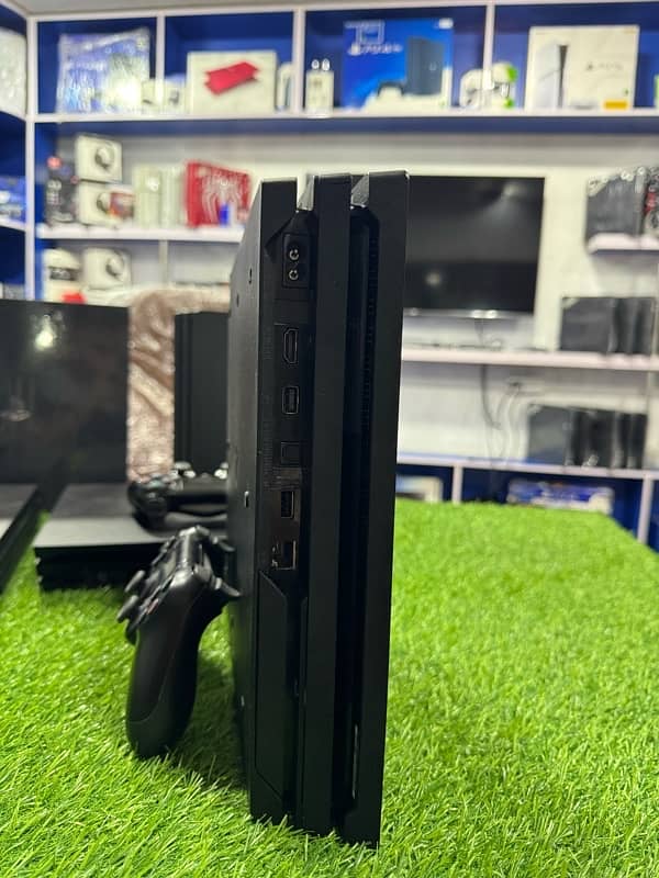 PS4 PRO (1TB) STOCK NON JB/JB AVAILABLE 4