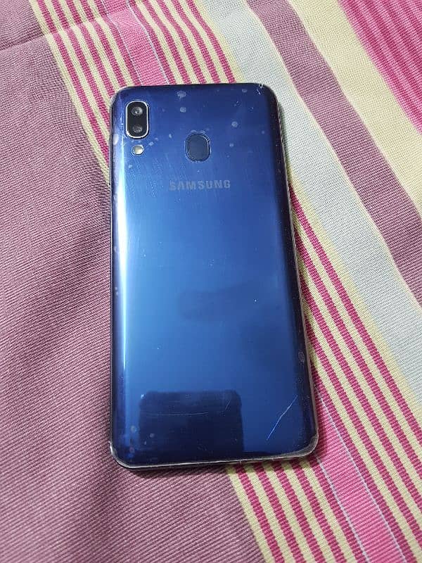 Samsung a20 0