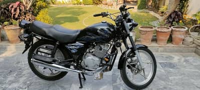 Suzuki GS 150 special edition