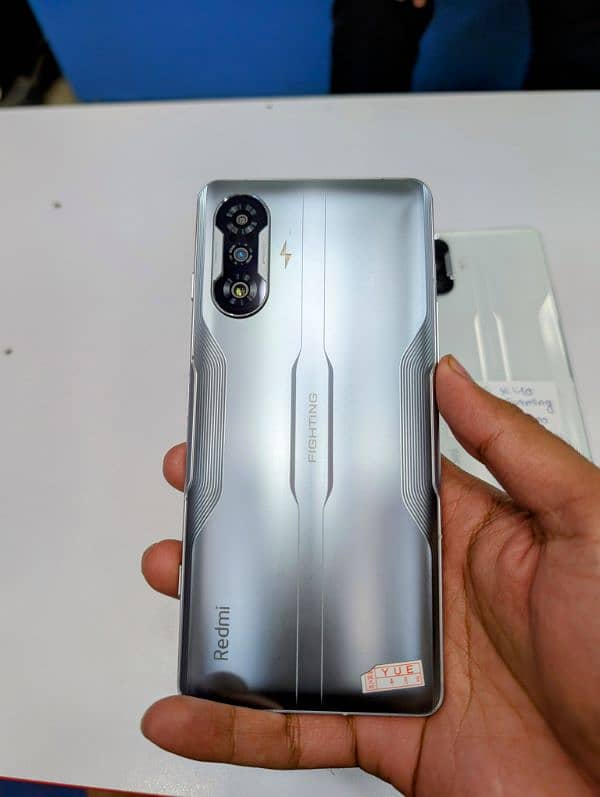 Redmi K40 Gaming 2