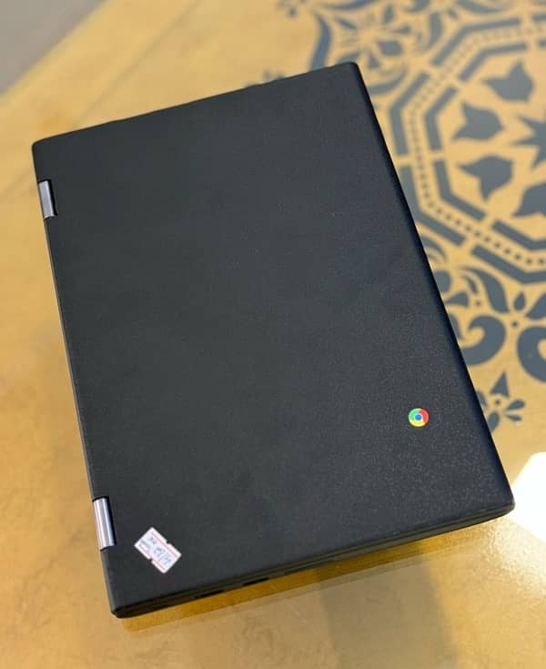 Lenovo 300e Chromebook 2nd gen Touch playstore 4/32gb 2