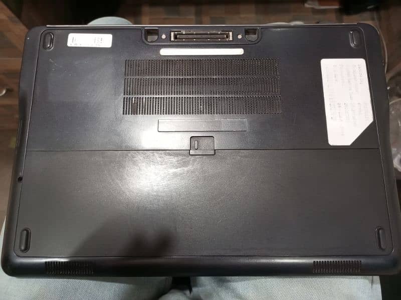 Dell Latitude E7240 Good Condition All Ok 6