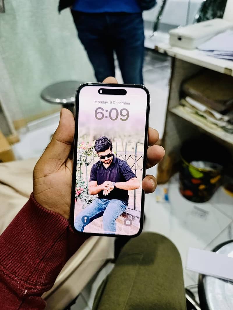 Apple iPhone 14 Pro 2