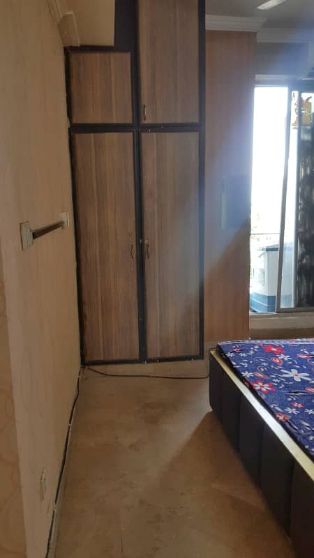 E 11 Multi Furnished 1 Bed Tv L Gas Lift 305 1