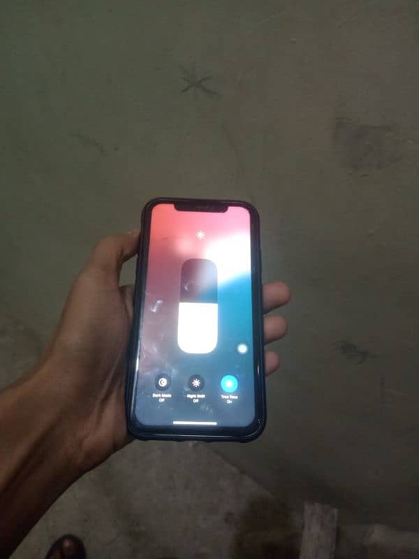 iphone XR 3