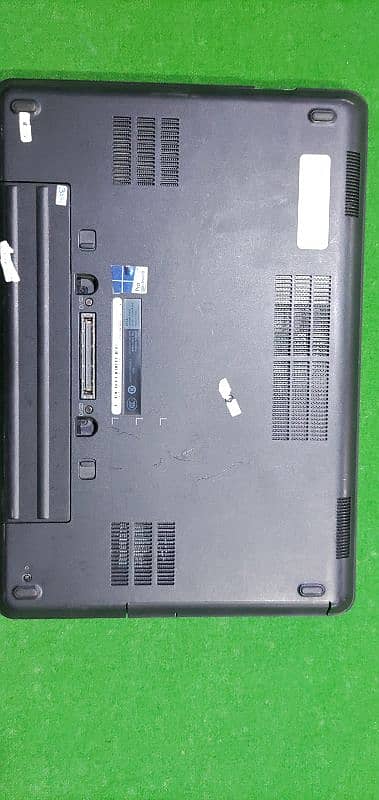 DELL Latitude E5440 Laptop 2