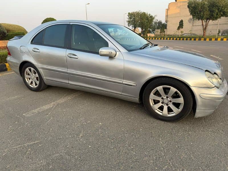 Mercedes C180 2003 Model for sale 2