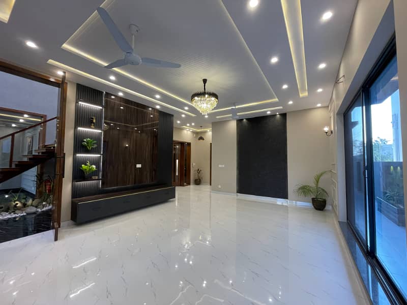 1 Kanal Ultra Luxury House For Sale In Talha Block Sector F Bahria Town Lahore 10