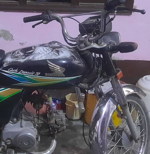 I amselling my honda cd70cc bike 0