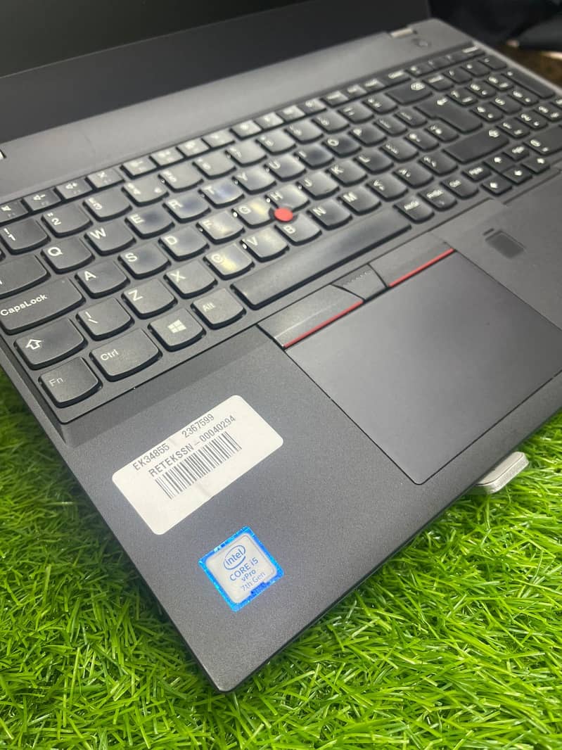 Lenovo Thinkpad T570 (0322-8832611) 2