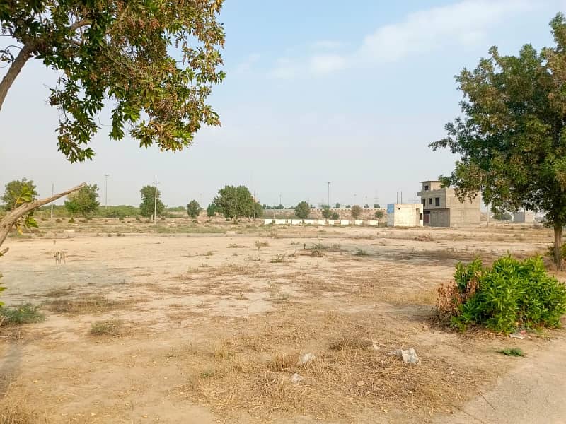 PLOT FOR SALE SAADI GARDEN BLOCK 2 3