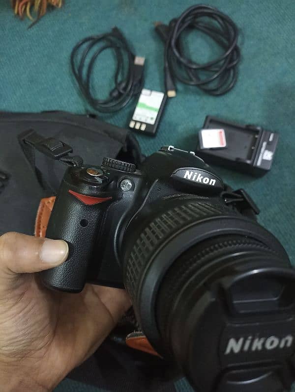 Nikon Camera Dslr D5000 5