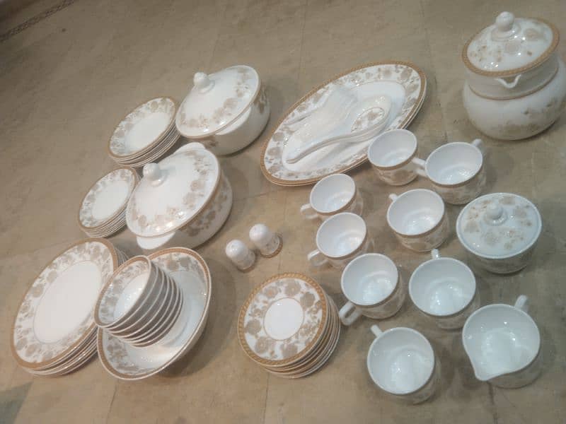 imported dinner set 2