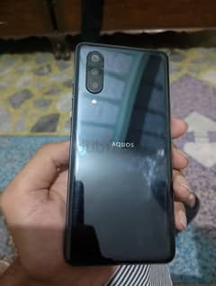 Aquos zero 5g basic 10/9 condition