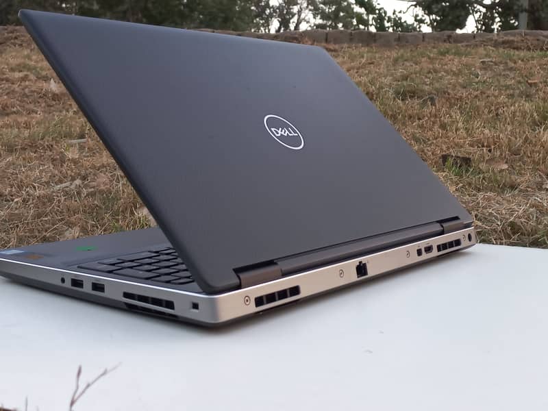 dell precision 7740 | 6GB RTX Graphics Card | 9th Gen Workstation 1