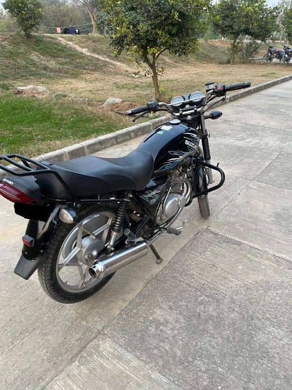 Suzuki GS SE 150 10/10 total original 3