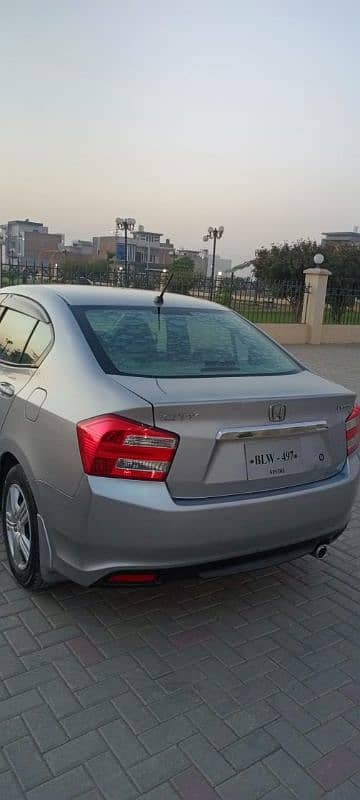 Honda City IVTEC 2018 5