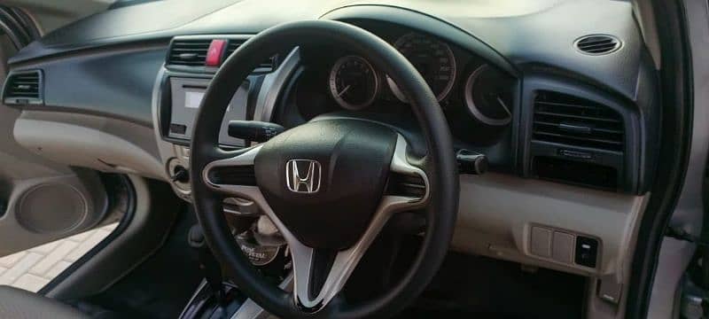 Honda City IVTEC 2018 16