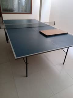 Table tennis table