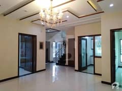 10 Marla BewCondition Upper Portion For Rent