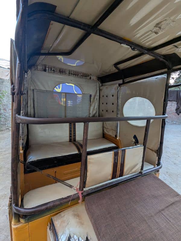 Siwa Rickshaw home used smooth engine no work required 14