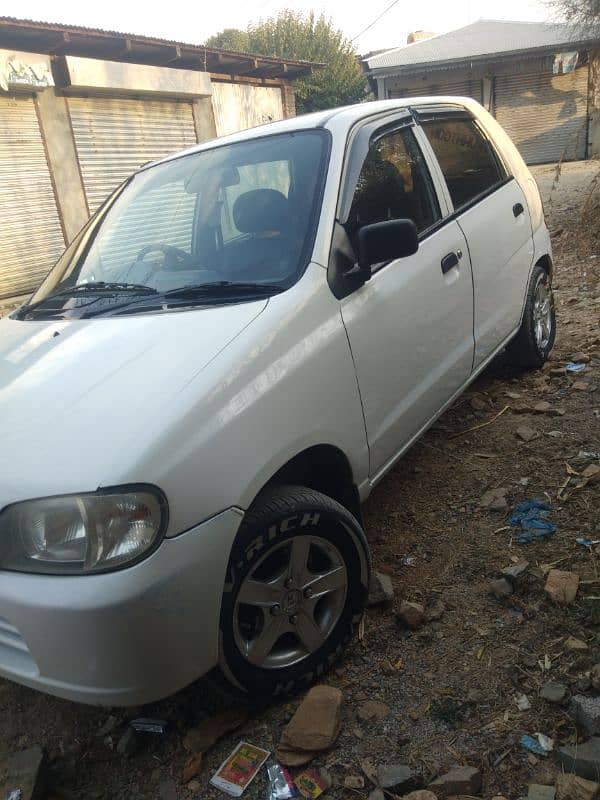 Suzuki Alto 2012 11