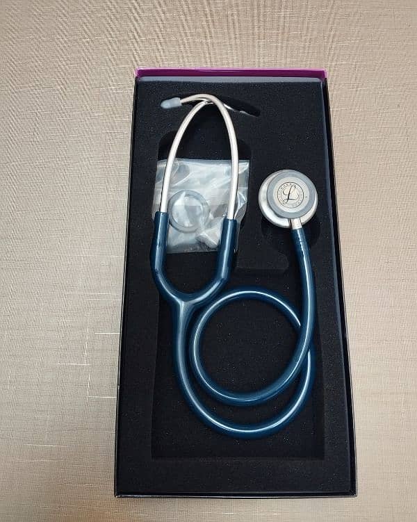 Stethosocpe, Littmann Classic III 1