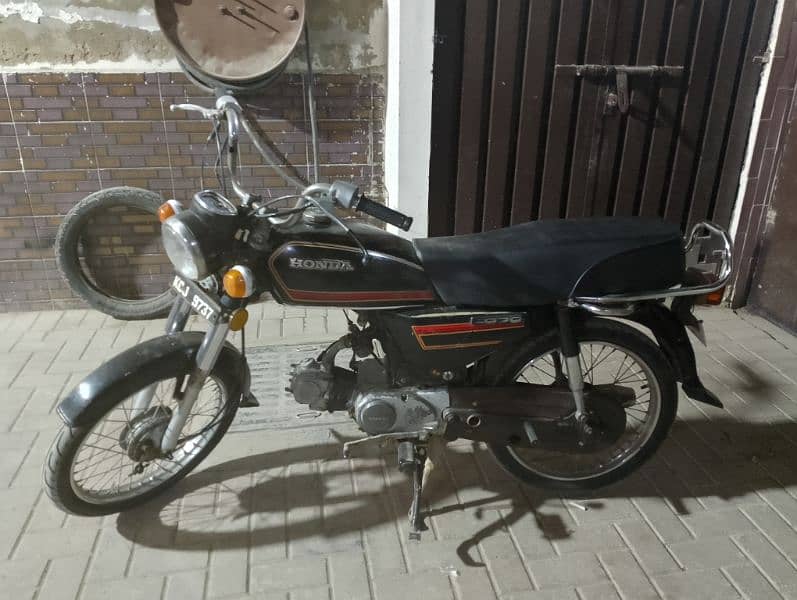 Honda CD 70 2