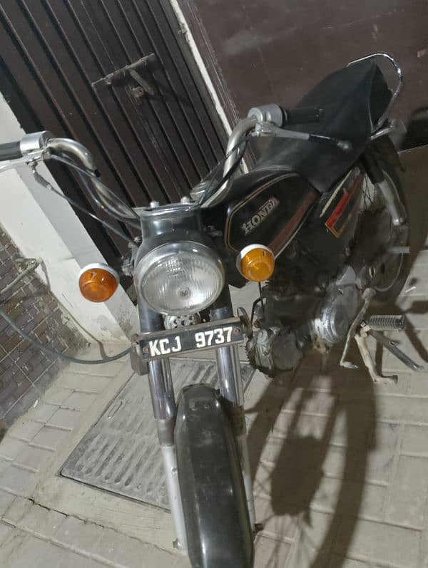 Honda CD 70 4