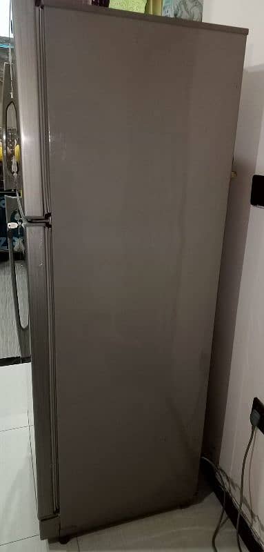 Pel Refrigerator For Sale 0