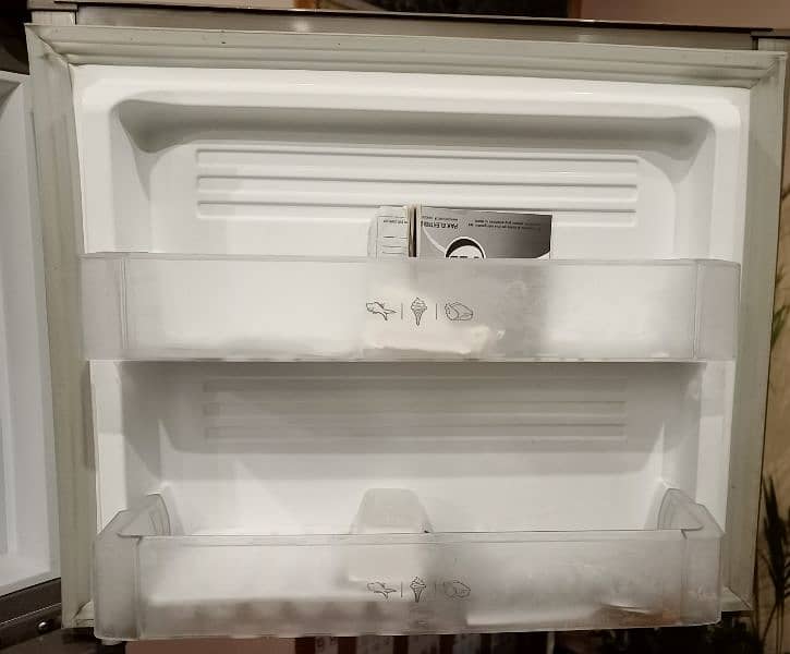 Pel Refrigerator For Sale 3