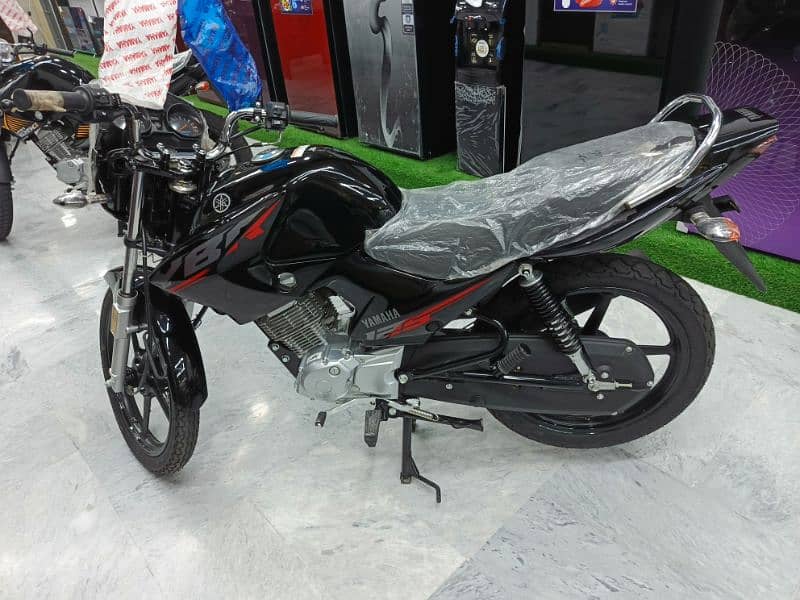 YAMAHA YBR 125 BRAND NEW 0