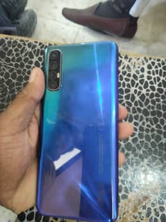 oppo Reno 3pro 8+3gb ram 256gb room