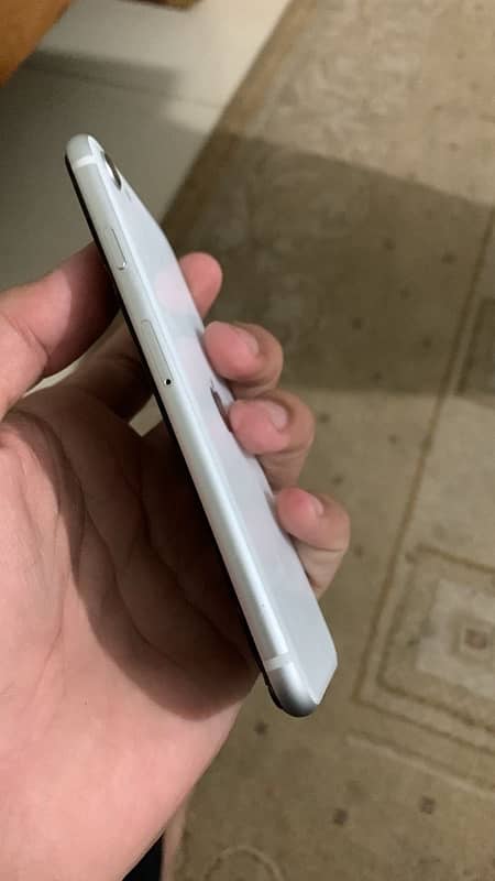 iphone se35 0