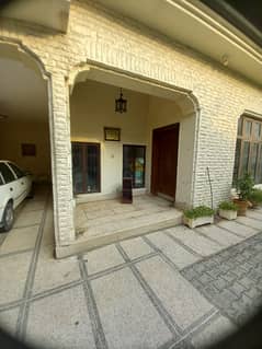 1 Kanal House For Sale at Faisal Town Prime Location