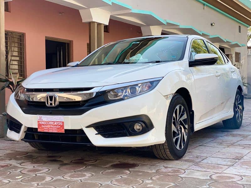 Honda Civic Oriel  model 2018 0