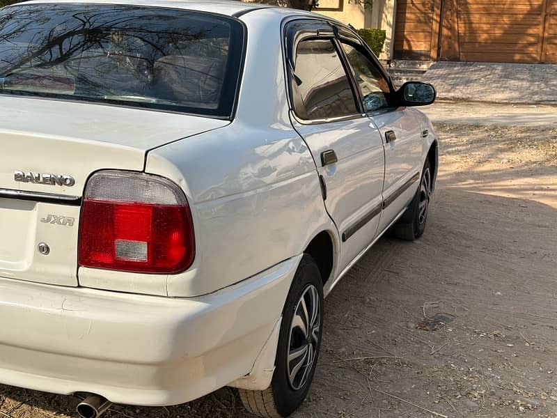 Suzuki Baleno 2005 8