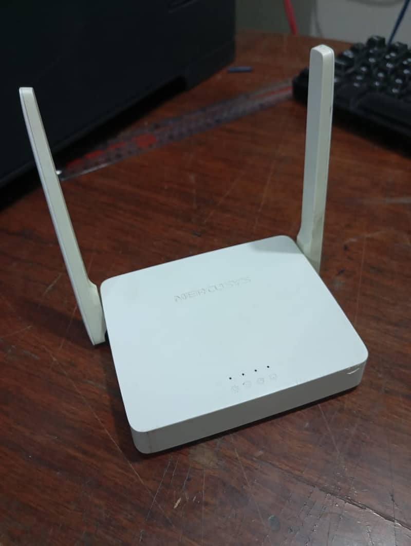 Slightly used Wifi Router model MW302R 0