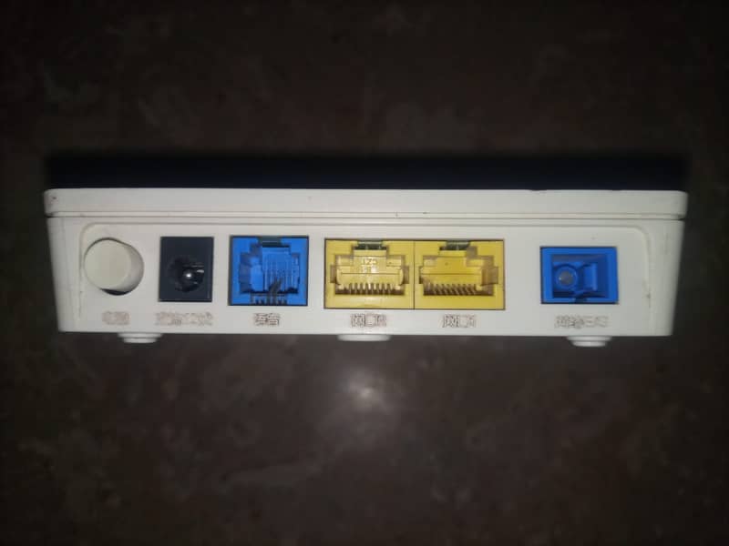 Huawei HG8120C XPON (GPON/EPON) Fiber ONT 0