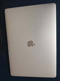 MACBOOK