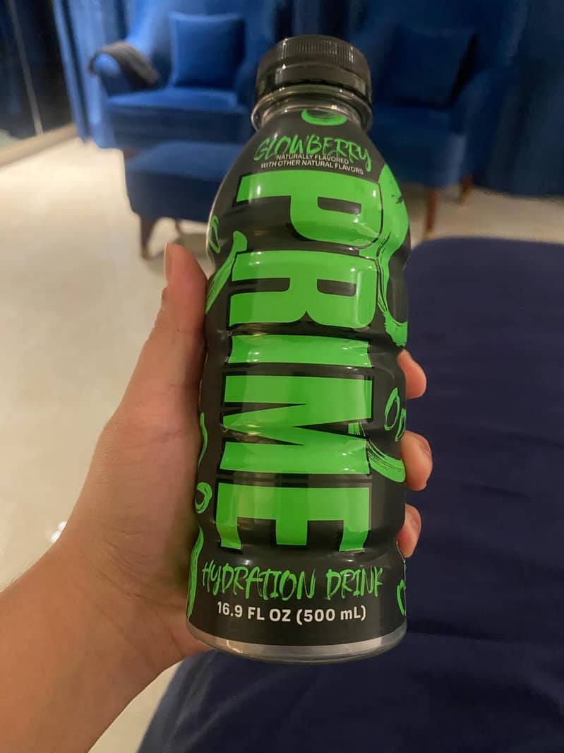 Prime Energy Drinks Glowberry and Lemon Lime rare flavours 4