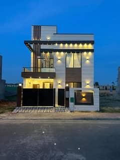 3 Years Installment Plan Luxury House For Sale Located In Park View City Lahore