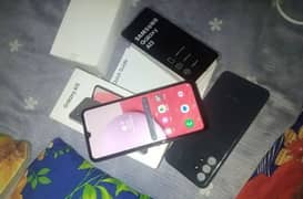 Samsung Galaxy A3 all ok hai. 10by. 9 box