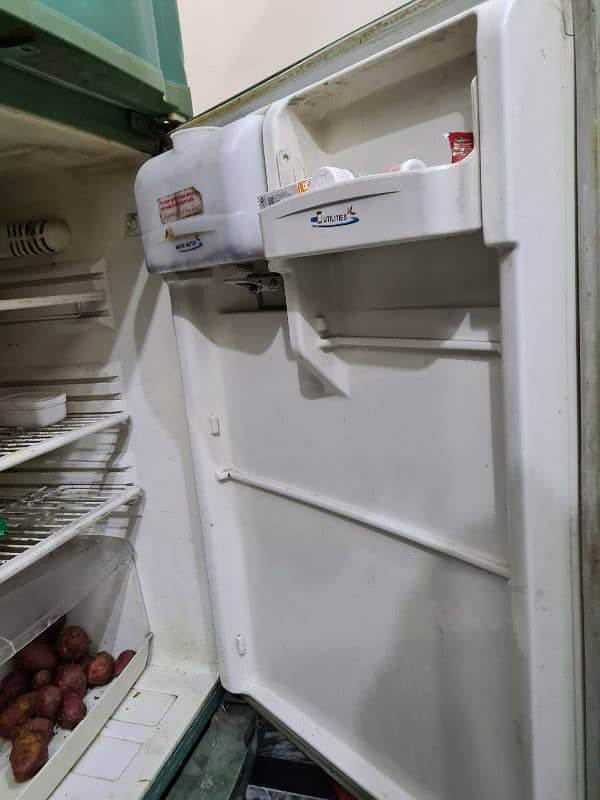 Jumbo Fridge For Sale 3