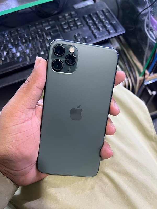 iphone 11 Pro Max 2